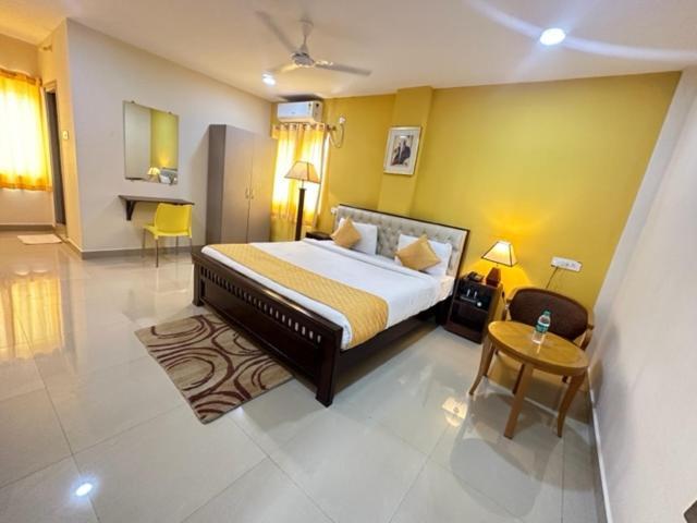 Hotel Prime Classic Shamshabad Bagian luar foto