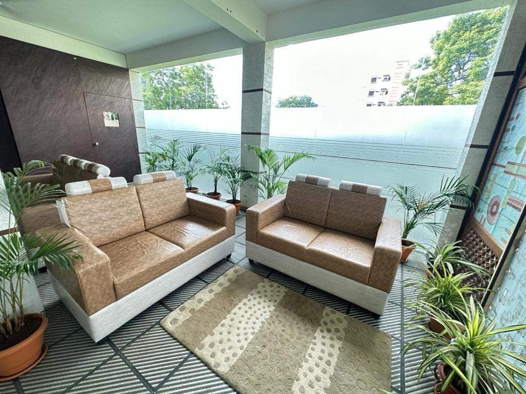 Hotel Prime Classic Shamshabad Bagian luar foto